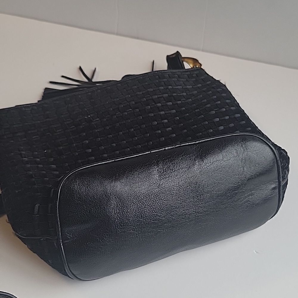 Sharif Woven Leather Bag - Picture 14 of 16
